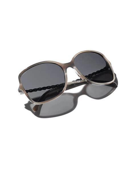 CHANEL Square Sunglasses CH5210Q Brown/Brown .